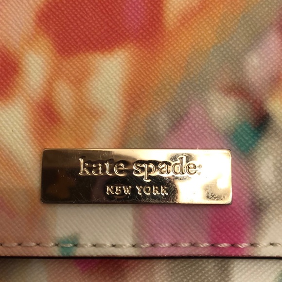 Kate spade crossbody bag✨ - Picture 2 of 4